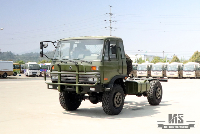 4*4 Dongfeng 2070 Off Road Truck Chassis_ 190hp Полтора 153 Шасси транспортного средства с кабиной на продажу_Dongfeng Полноприводной экспортный специальный автомобильный шасси