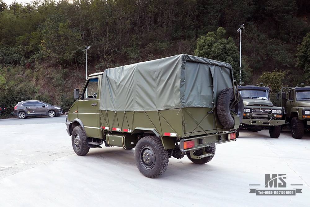 Полноприводной грузовик Iveco 4×4 Зеленый Грузовик Iveco 4*4 с короткой головкой Маленький внедорожник Экспортный специальный автомобиль с полным приводом