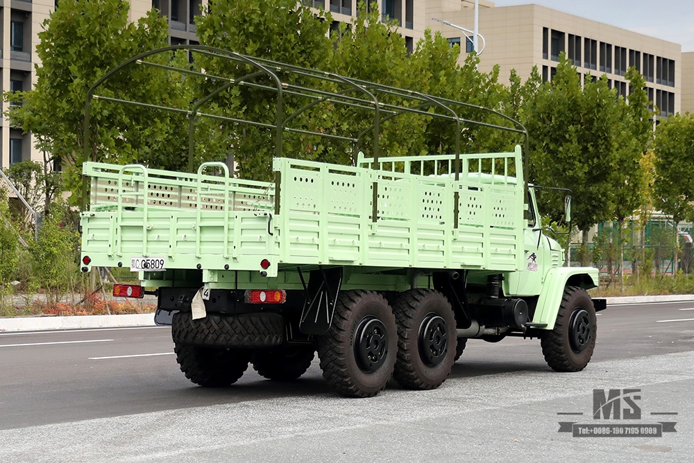 Шестиколесный внедорожный грузовик Dongfeng EQ2100_190 л.с. Dongfeng 6×6 3,5 т, трехосный однорядный грузовик с остроконечной головкой и брезентом _Экспортный автомобиль специального назначения 