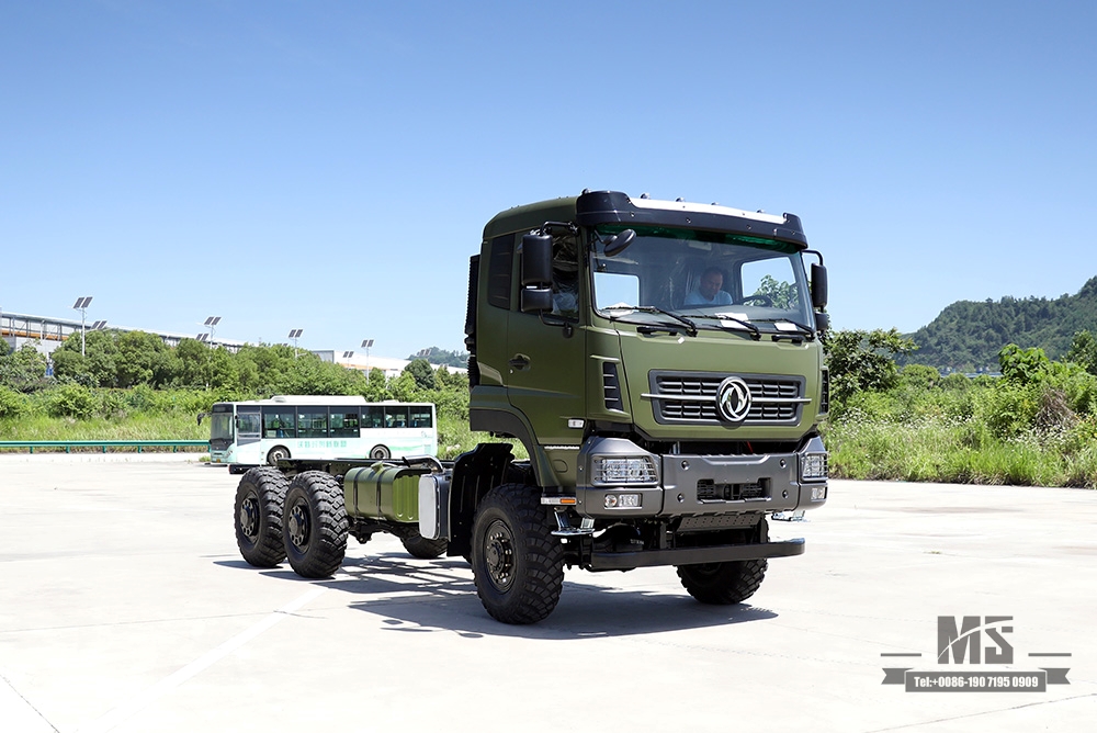 Шасси Dongfeng 6×6 мощностью 340 л.с._Шестиколесный привод с плоской головкой Полуторарядное шасси Грузовой автомобиль Шасси_6*6 Экспортный специальный автомобиль