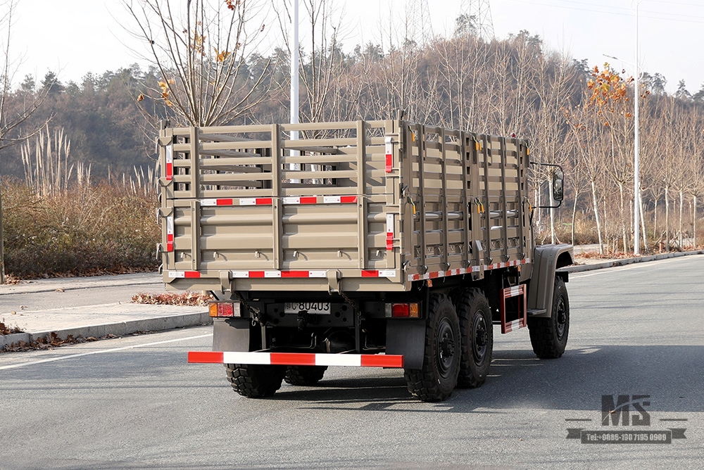 Dongfeng EQ2082 Barn Truck мощностью 170 л.с._Шестиколесный внедорожный специальный грузовик_6WD Double Glass 240 2,5T грузовик_Полноприводной грузовик 25Y, экспортный специальный автомобиль