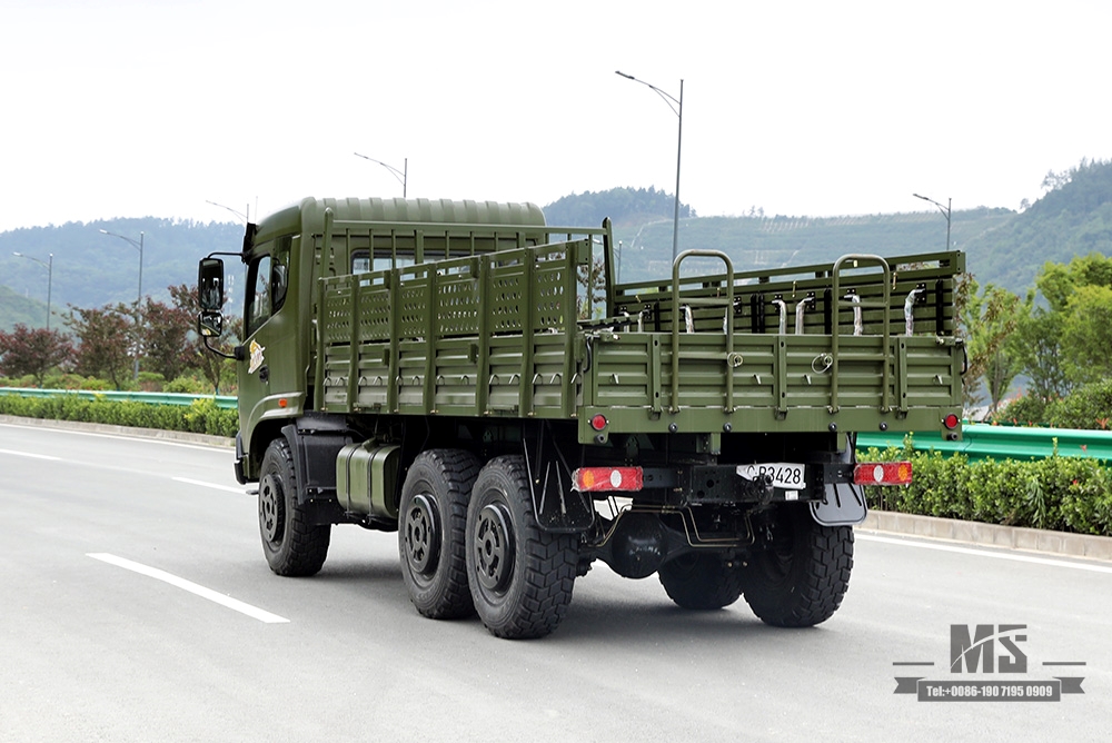 Продажа шестиколесного грузового автомобиля Dongfeng мощностью 210 л.с._6 * 6 Army Green Flathead Transport Truck с крышкой бампера Производитель_Dongfeng 6WD Export Special Vehicle