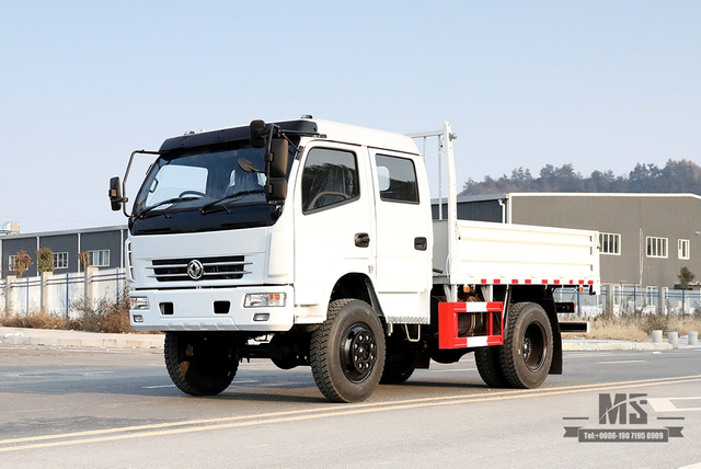 Легкий грузовой автомобиль с полным приводом Dongfeng_4*4 Двухрядный малый транспортный грузовик_Dongfeng 4WD Экспортный специальный грузовик