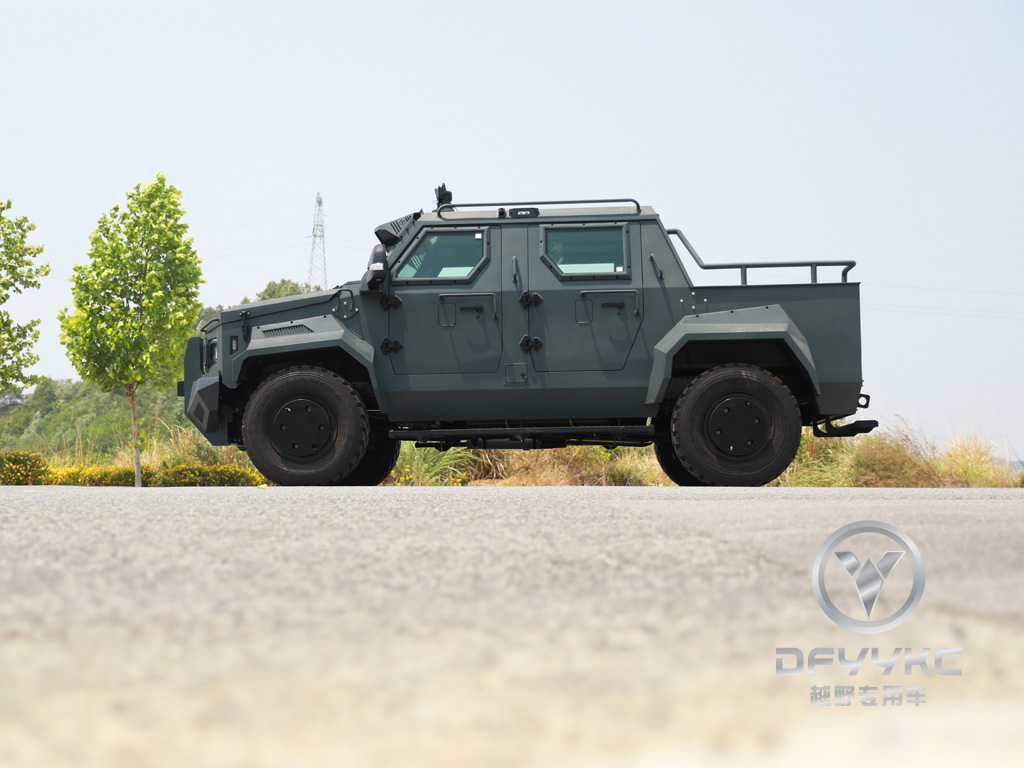 4x4 военный автомобиль | Мини -танк/ военный танк | Сделано в Китайском войне пикап | Бронированный автомобиль от Китая.