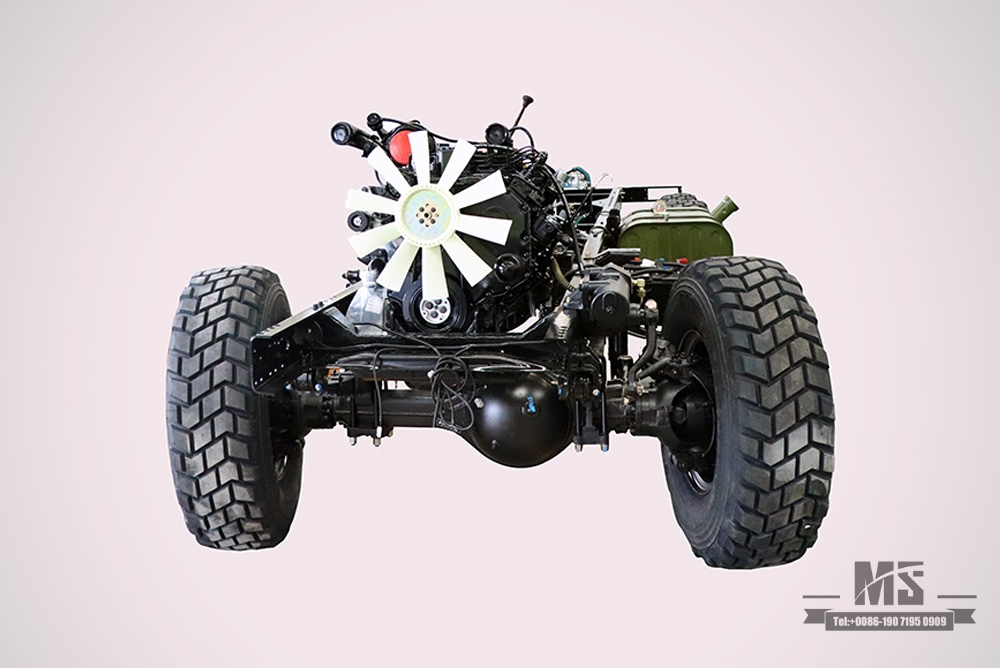 Шестиколесный привод Dongfeng EQ2100 Шасси_6×6, 190 л.с. Шасси внедорожного грузовика_Полноприводной экспортный специальный тип Ⅲ Шасси