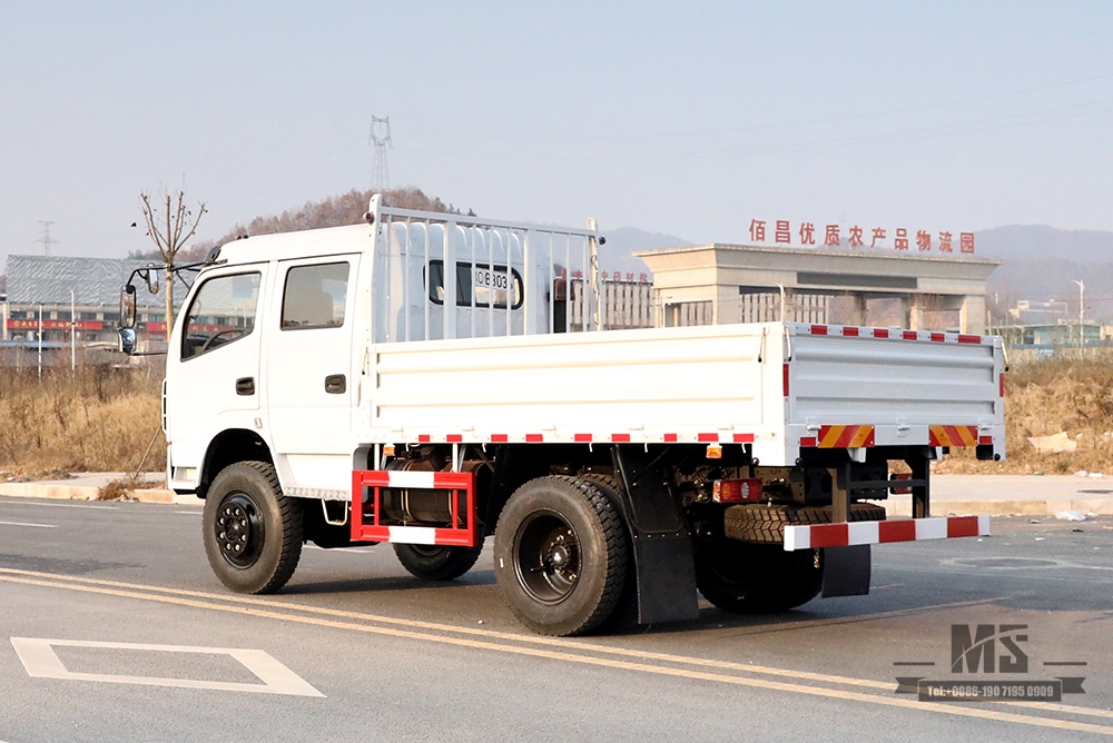 Легкий грузовой автомобиль с полным приводом Dongfeng_4*4 Двухрядный малый транспортный грузовик_Dongfeng 4WD Экспортный специальный грузовик