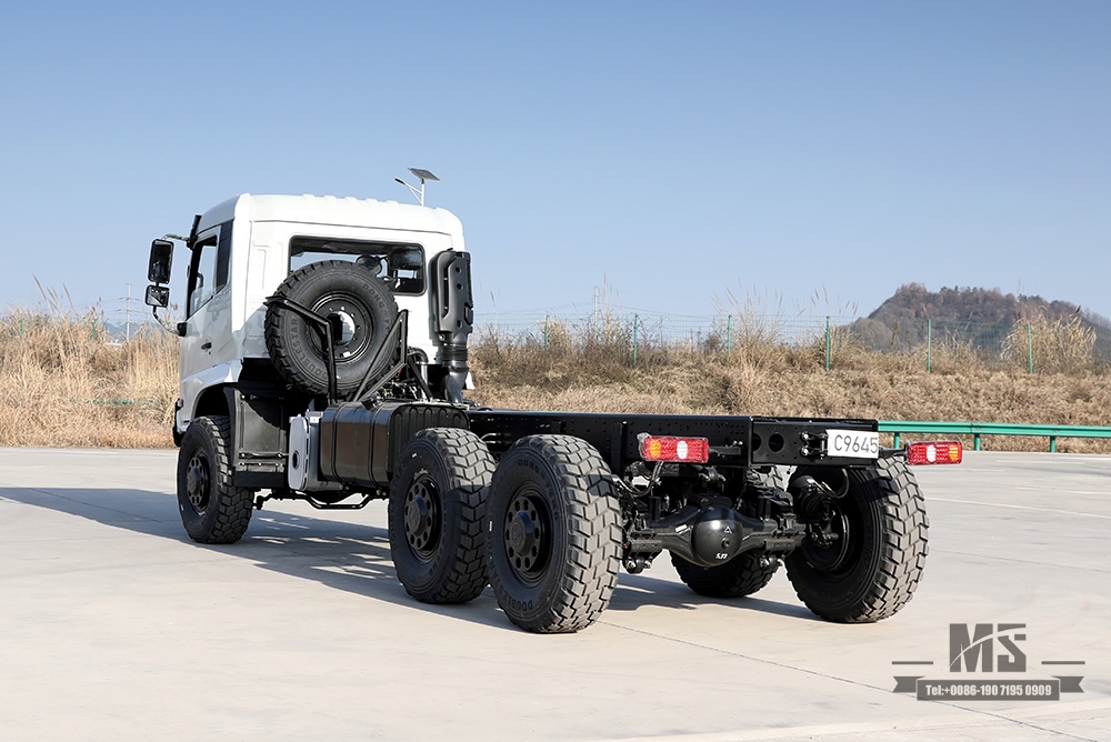 Шестиколесное шасси Dongfeng_6*6 YC6A260 Шасси грузового автомобиля с плоской головкой на продажу_Шасси специального транспортного средства для экспорта Dongfeng