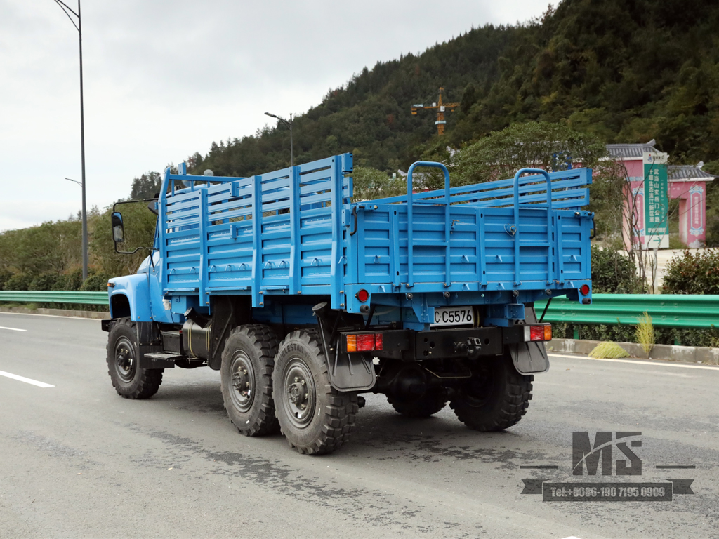 170 л.с. Dongfeng EQ2082_SIX-Wheel Drive Special Truck_double Glass Single Row 240 Transport Apar_6 × 6 Указанный 25Y Truck