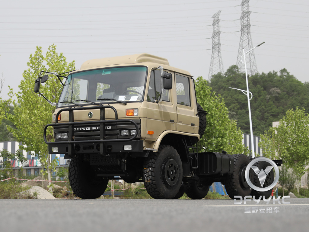 Donggfeng EQ2102N внедорожные грузовые шасси-210 л.с. Двойной грузовой автомобиль пустынного пустыня | Экспортная модель | Кондиционер с брезентом