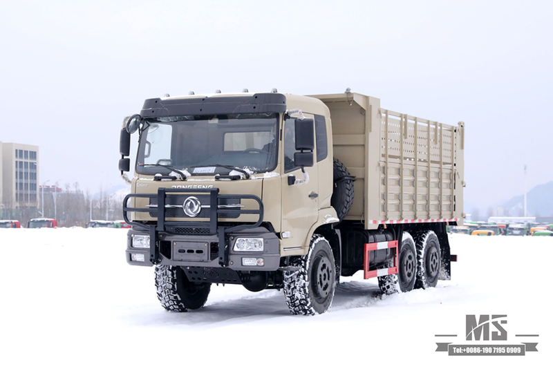 Шестиколесный самосвал Dongfeng 6 × 6_ Самосвал с грузовым коробом с плоской головкой и перегородкой 6 * 6 Внедорожный грузовик_ Экспортный специальный автомобиль