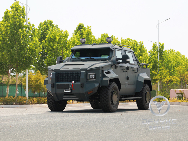 4x4 военный автомобиль | Мини -танк/ военный танк | Сделано в Китайском войне пикап | Бронированный автомобиль от Китая.