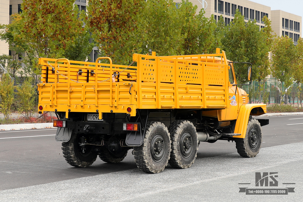 Dongfeng EQ2082 Pointed Truck мощностью 170 л.с._Шестиколесный привод EQ2082 Внедорожный грузовик_Транспортный автомобиль 240 с двойным остеклением_6×6 25Y Грузовик Экспортный специальный автомобиль