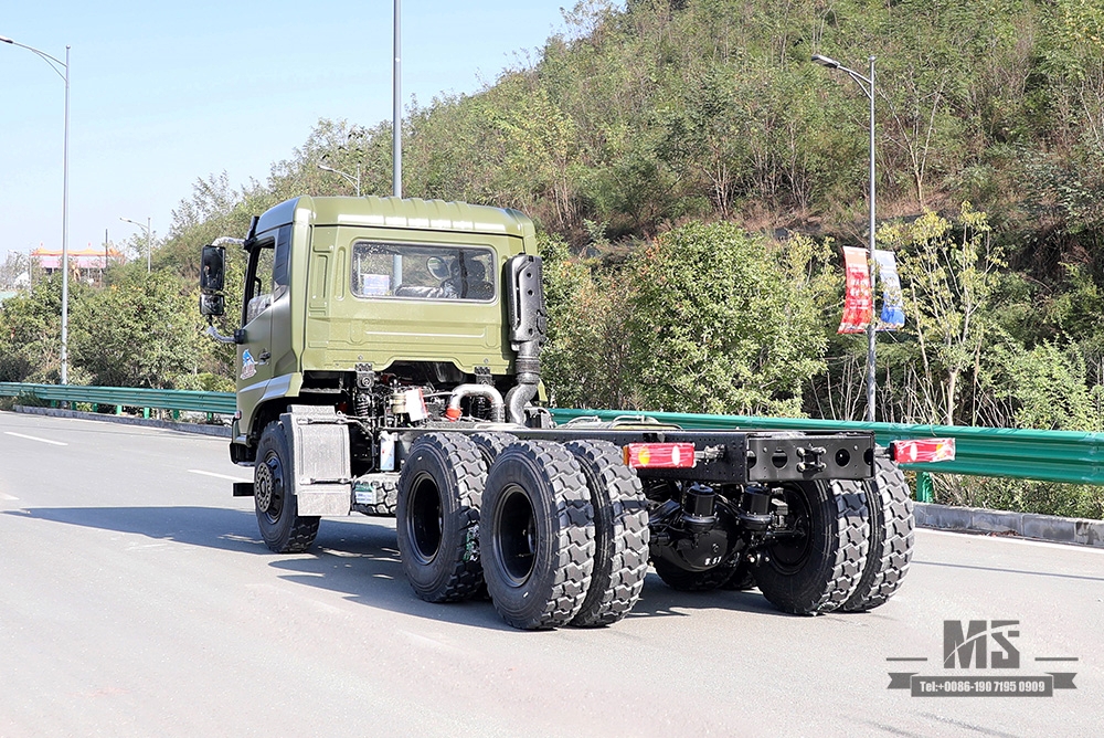 Шасси автоцистерны Dongfeng 6*4 мощностью 210 л.с._Внедорожное шасси Dongfeng 6x4_Flathead Полуторное экспортное шасси специального автомобиля
