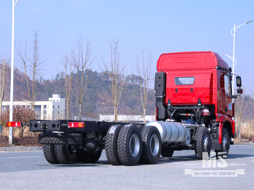 Шасси грузовика с кузовом Dongfeng 8 × 4_8*4, шасси грузовика мощностью 500 л.с. на продажу_ Специальное экспортное шасси 