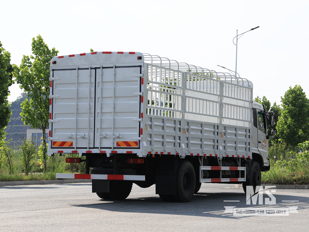 Dongfeng 21-тонный транспортный фургон с плоской полукабиной CaogoTruck (210 л.с.) | Специальные экспортные грузовики 
