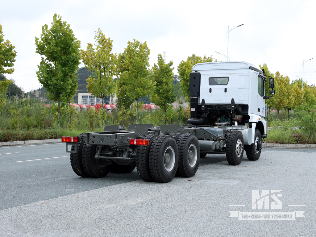 Dongfeng 8×4 Сверхмощное шасси внедорожного грузовика для специального преобразования