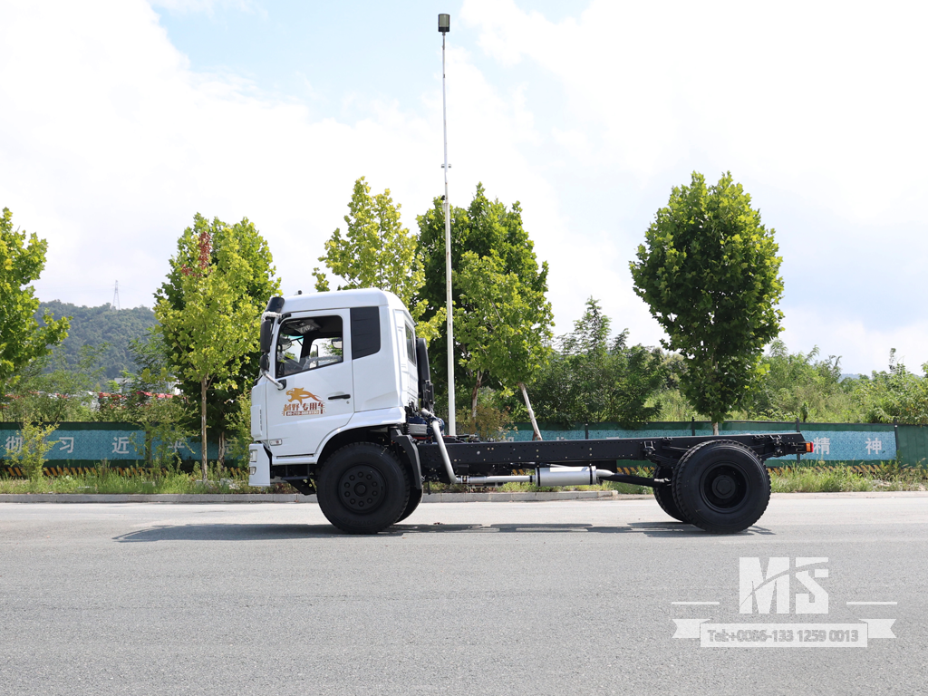 Dongfeng 4×2 шасси самосвала с плоской головкой/шасси для ремонта специального автомобиля на экспорт