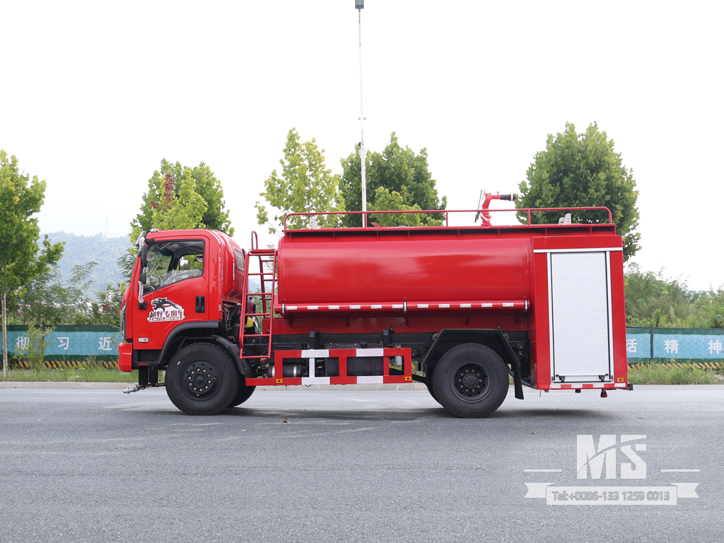 Пожарная машина с резервуаром для воды 4 × 4 7 м³ для аварийного пожаротушения и водоснабжения | EQ5160TYHGP6D1