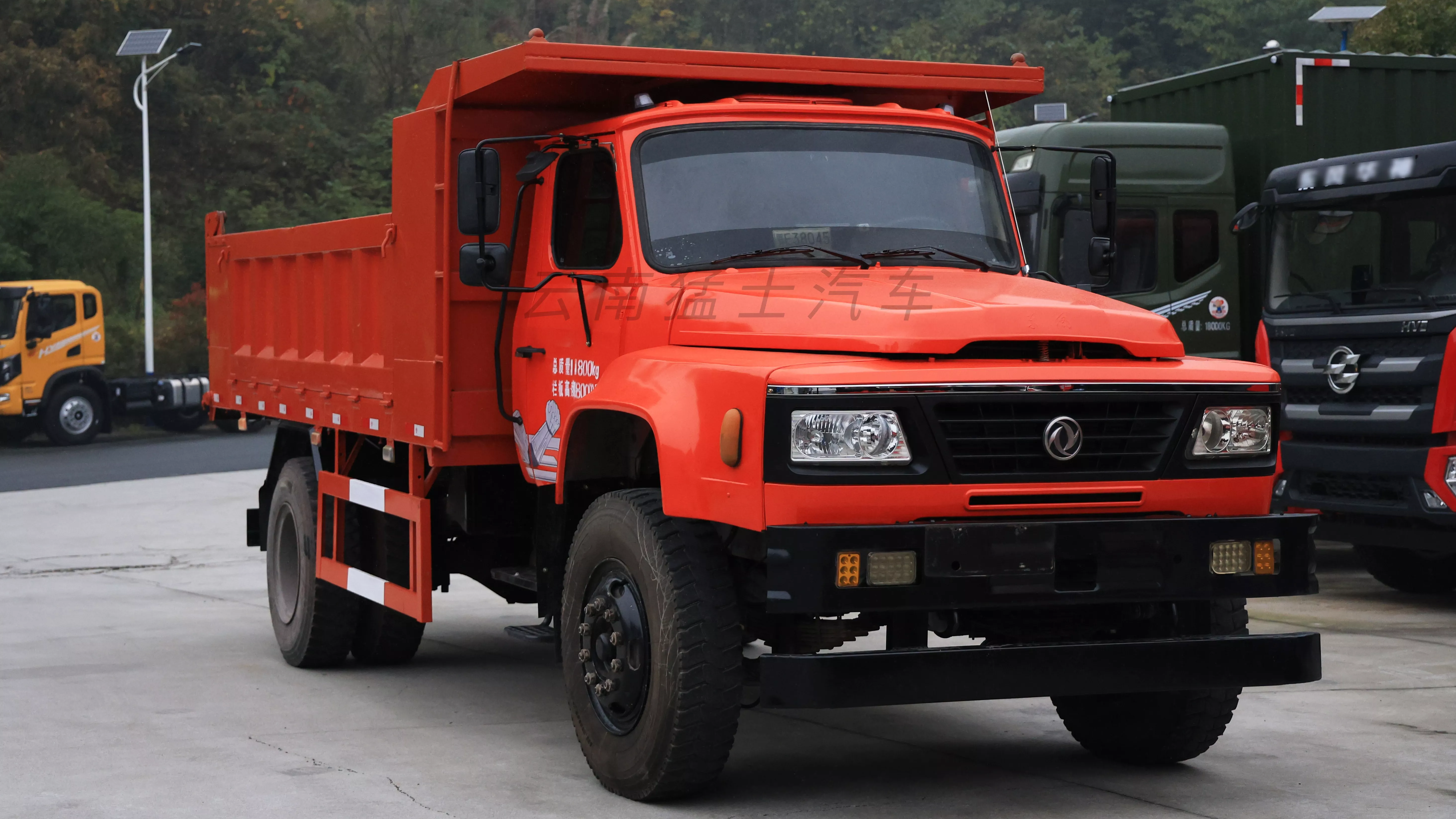 Dongfeng EQ2082 6×6 Внедорожный самосвал доступен на экспорт