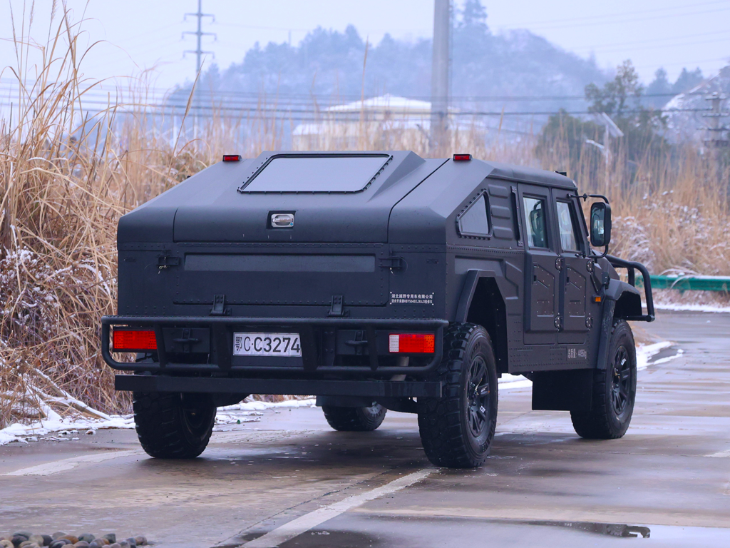 Dongfeng Mengshi 6-тонный полноприводный хардкорный внедорожник M50 